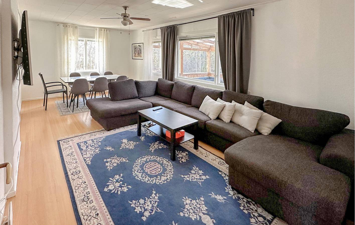 Ferienhaus für 8 Personen mit Terrasse in Stockholm und Umgebung