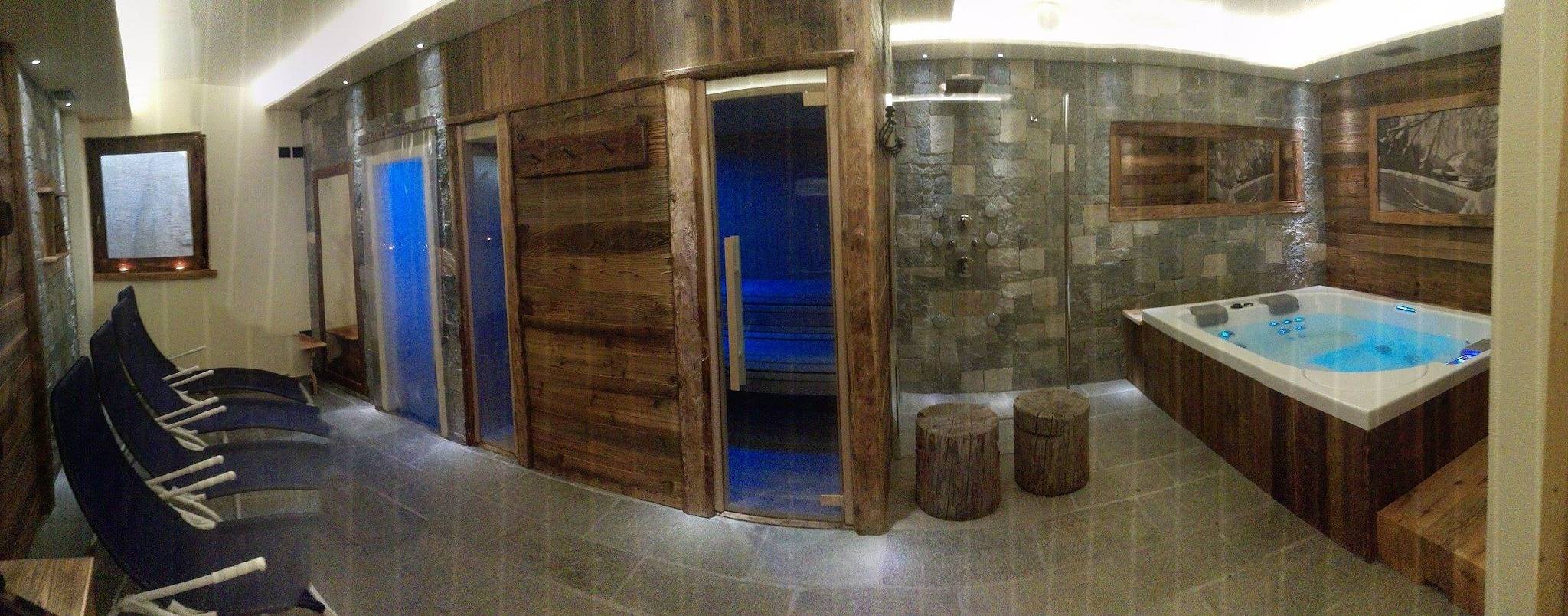 Ganze Wohnung, Wohnung Mont dala Nef - Baita Cusini mit Bergblick, Spa-Bereich & Wlan in Teola, Livigno