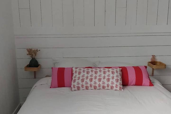 Gîte pour 4 personnes, avec terrasse à Carolles - 2