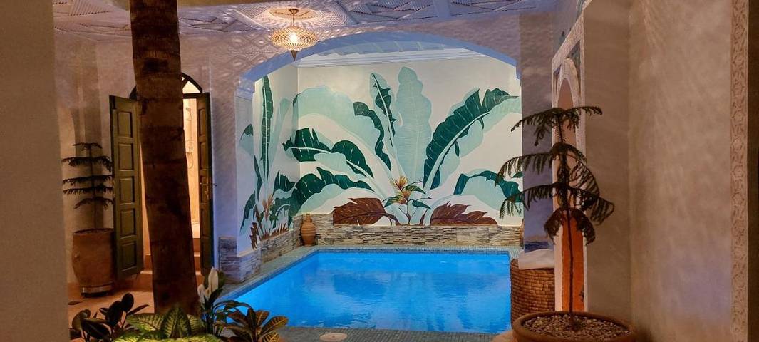 Maison d’hôte pour 2 personnes, avec piscine ainsi que jardin et vue à Marrakech