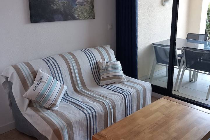 Appartement entier, Golfe de Saint Tropez, appartement 4 couchages, Rdc avec terrasse et jardinet in Grimaud, Côte méditerranéenne (France)