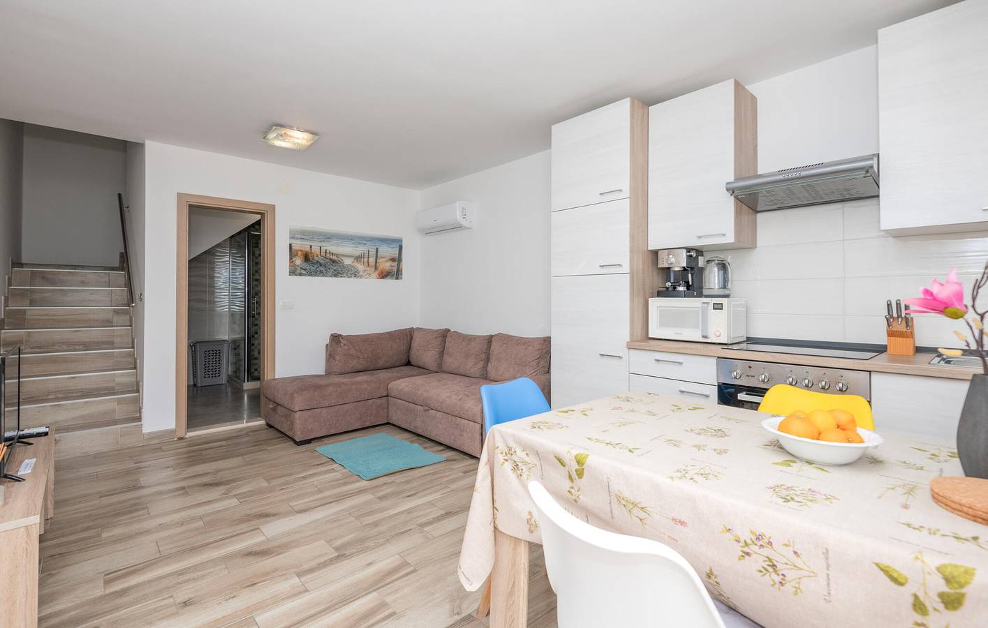 Ganze Ferienwohnung, Gemütliche Ferienwohnung mit Terrasse in der Nähe des Flusses Neretva – Parkplatz und WLAN inklusive in Rogotin, Dubrovnik-Neretva