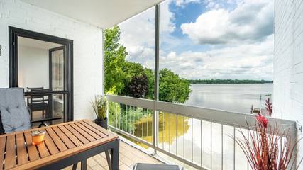 Ferienwohnung für 2 Personen, mit Seeblick und Balkon in Zwischenahner Meer