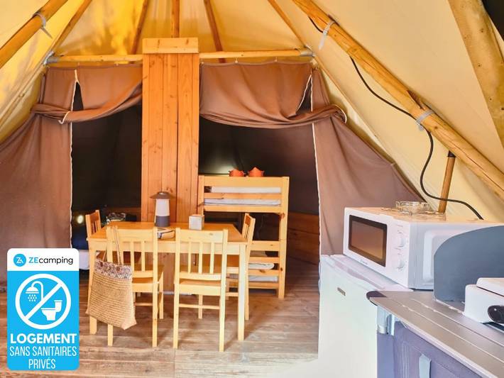 Tente pour 4 personnes en Ardèche - 2