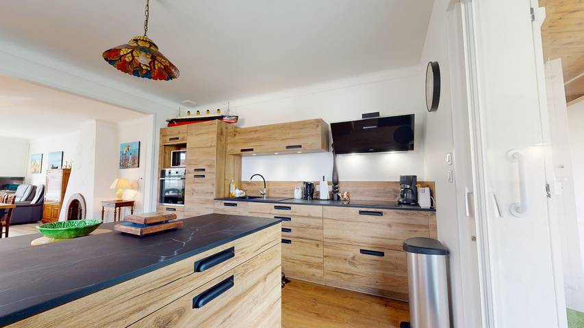 Location de vacances pour 7 personnes, avec terrasse et jardin dans Plage du Boisvinet - 4