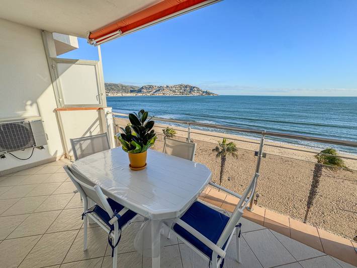 Apartamento entero, Apartamento de vacaciones para 6 personas con terraza in Platja de Sant Margarida (Roses), Roses