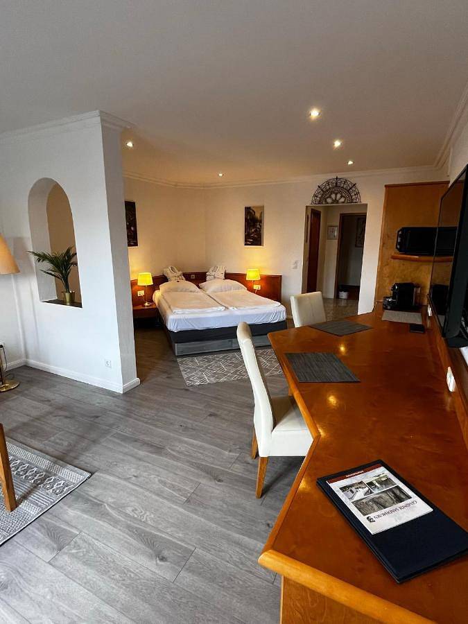 Aparthotel para 3 personas, con jardín además de sauna y vistas - 1