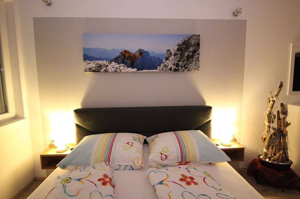 Ganze Wohnung, Ferienwohnung in ruhiger und sonniger Hanglage in Flattach, Bezirk Spittal an der Drau