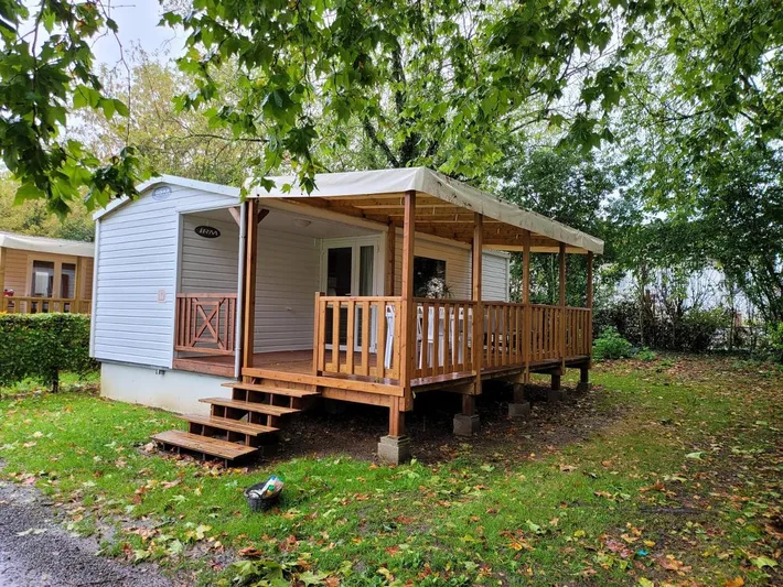 Camping pour 4 personnes, avec vue sur le lac ainsi que vue et jardin, animaux acceptés - 1