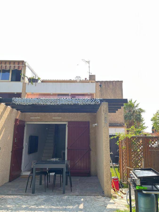 Location de vacances pour 4 personnes, avec jardin et terrasse, animaux acceptés dans Plage des Salins (Hyeres) - 2