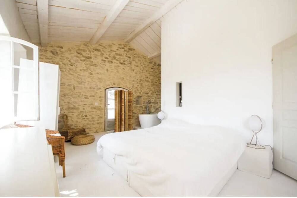 Goult in the heart:swimming pool,view,calm in Goult, Parc naturel régional du Luberon