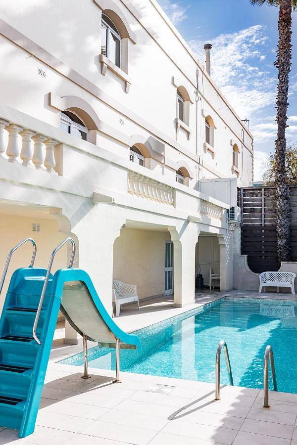 Villa in St Julian's with Private Pool by Arco Collection in Paceville, San Giljan