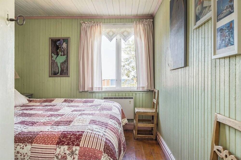 Beautiful accommodation with its own beach by the sea in the Hudiksvall archipelago in Hudiksvall, Hälsingland