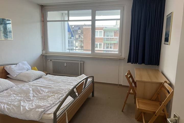 Ganze Wohnung, 3 große Zimmer, 77 qm, Fahrstuhl, direkt am Strand und am Zentrum in Scharbeutz, Ostholstein