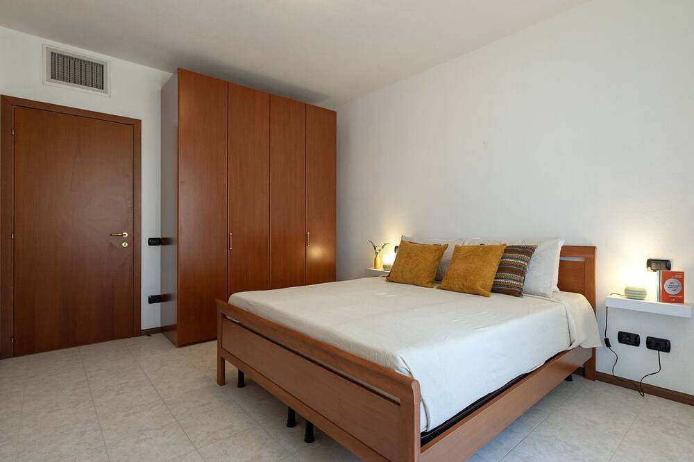 Apartamento entero, La Casa di Mimmo by Interhome in Porto Torres, Provincia de Sassari