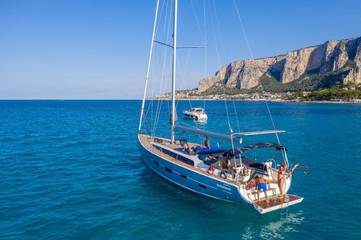 Boot für 8 Personen, mit Terrasse und Ausblick in Italien