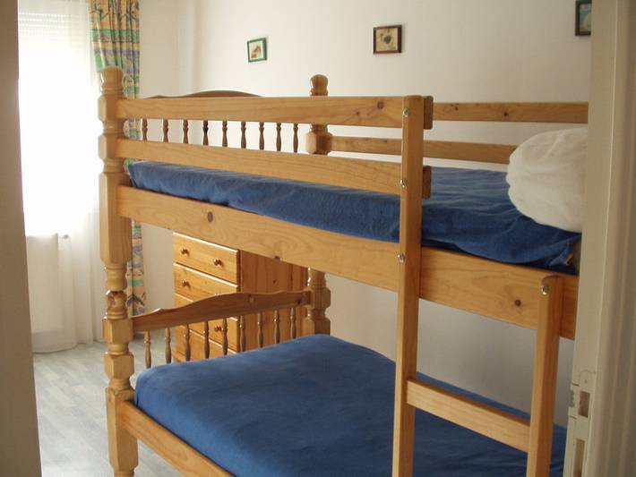 Gîte pour 8 personnes, avec jardin à Arces - 4