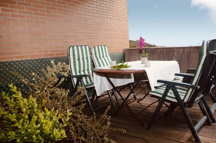 Ferienwohnung für 5 Personen, mit Balkon und Pool sowie Garten - 1