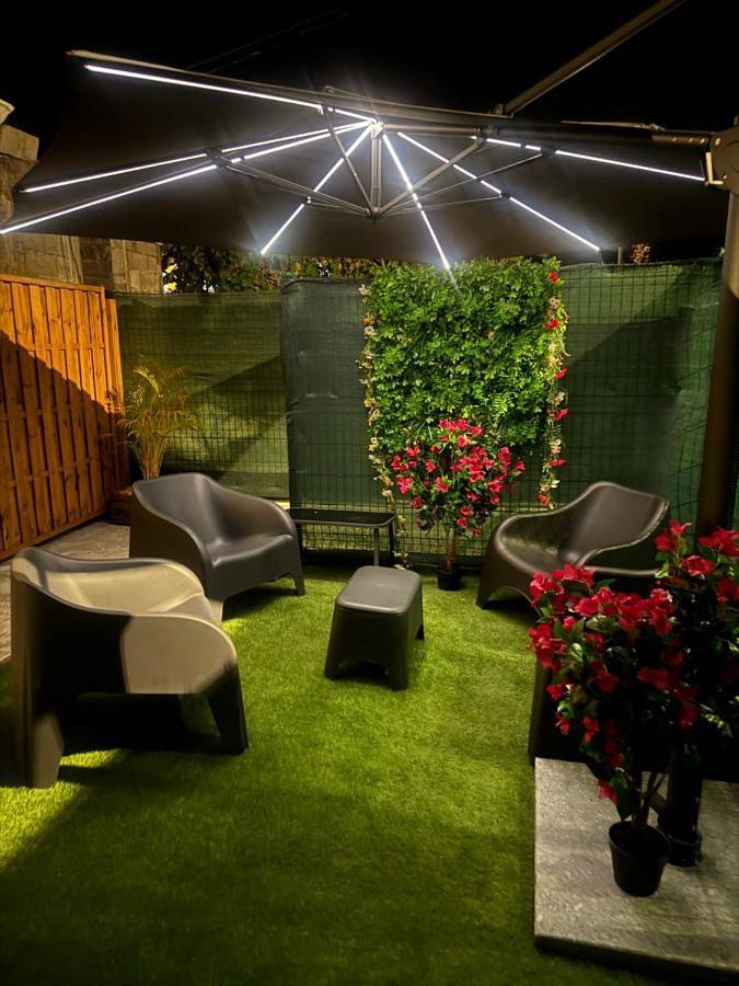 Location de vacances pour 3 personnes, avec sauna ainsi que jardin et jacuzzi, adapté aux familles à Capesterre-Belle-Eau - 2