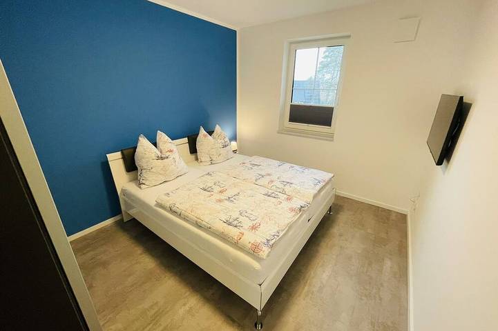 Ferienwohnung für 4 Personen, mit Whirlpool und Balkon sowie Sauna in Markgrafenheide - 2