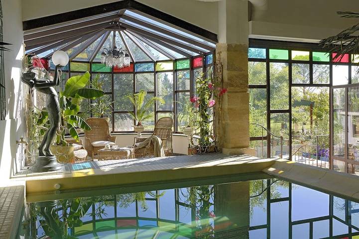 Maison de vacances pour 15 personnes, avec jardin et jacuzzi à Orange