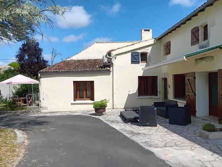 Gîte pour 6 personnes, avec jardin et terrasse à Cozes - 3