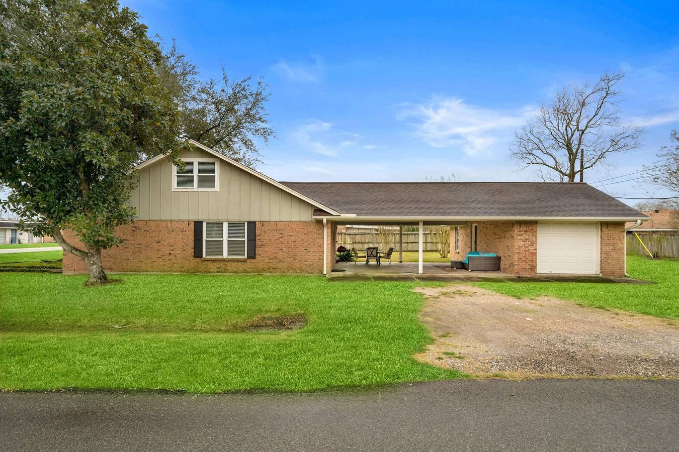 Ferienhaus für 7 Personen mit Terrasse in Harris County