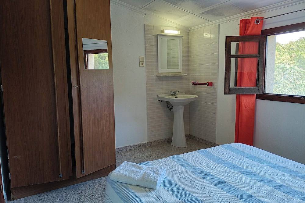 Apartamento entero, Apartamento acogedor, muy tranquilo y luminoso in Tordera, Costa del Maresme