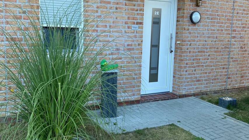 Ferienhaus für 4 Personen, mit Garten und Sauna in Tossens