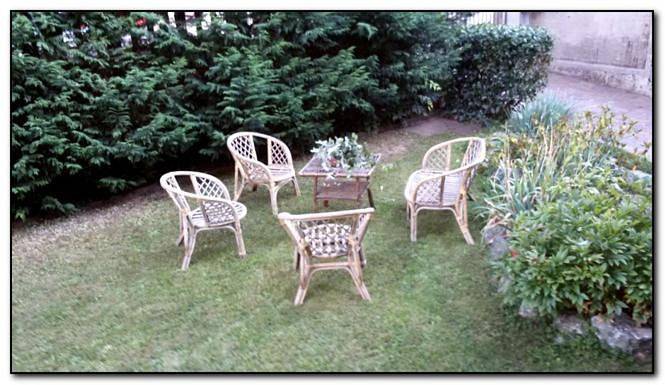 Chambre d’hôte pour 2 personnes, avec Balcon et Terrasse ainsi que Jardin et Vue à Verceil