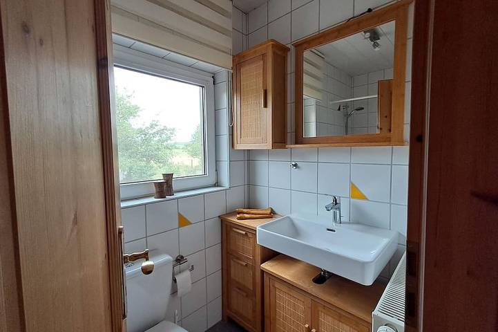 Ganze Wohnung, Gemütliche Ferienwohnung auf Bauernhof in Bastheim, Rhön-Bayern