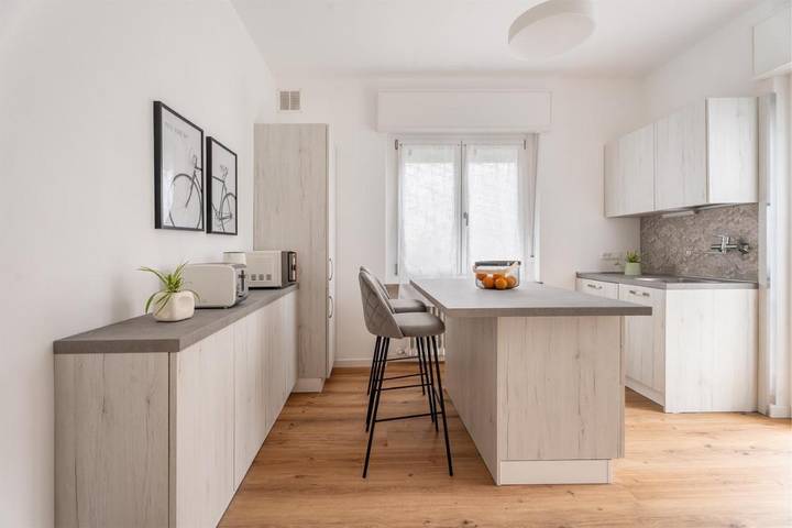 Ferienwohnung für 6 Personen, mit Ausblick und Garten in Torbole - 3