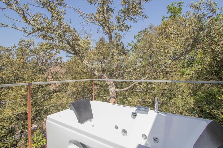 Tente pour 2 personnes, avec jardin et jacuzzi dans le Var - 3