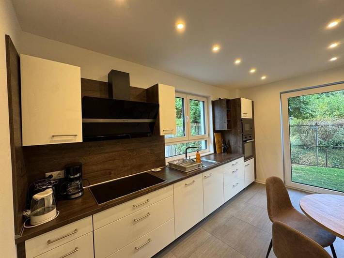 Ferienwohnung für 8 Personen, mit Ausblick und Garten in Ronnenberg - 2