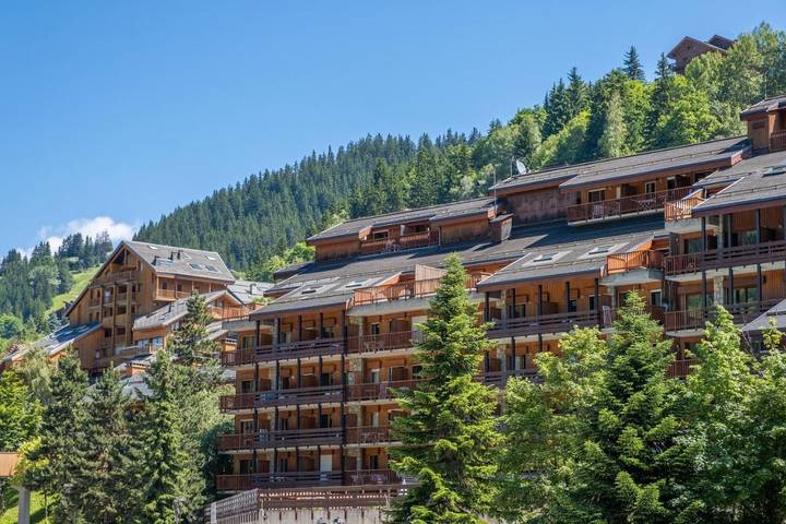 Appart’hôtel pour 4 personnes, avec vue et balcon, adapté aux familles