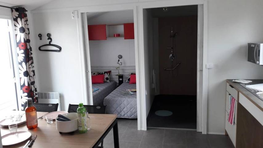 Camping pour 4 personnes, avec bassin pour enfant ainsi que piscine et terrasse à La Baule-Escoublac - 4