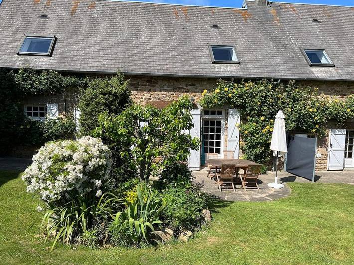 Location de vacances pour 4 personnes, avec jardin et terrasse à Saint-Pierre-Langers