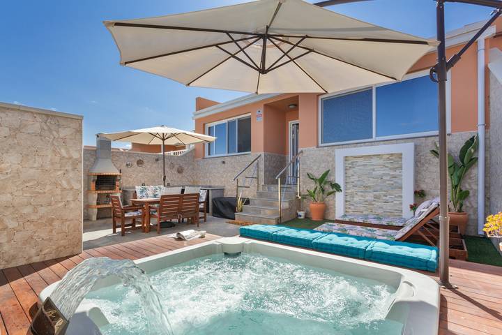 Casa vacanza per 6 persone, con Idromassaggio e Giardino a Antigua