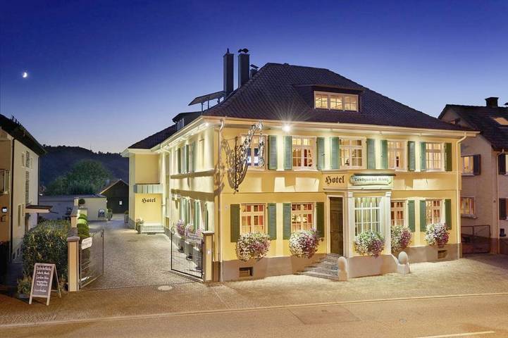 Hotel für 3 Personen, mit Terrasse und Garten sowie Ausblick in Ohlsbach