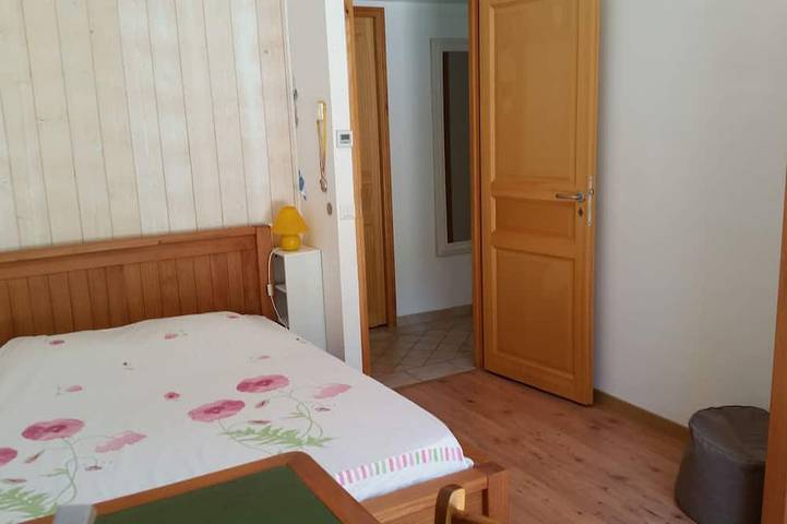 Location de vacances pour 6 personnes, avec jardin et terrasse à Tanneron - 2