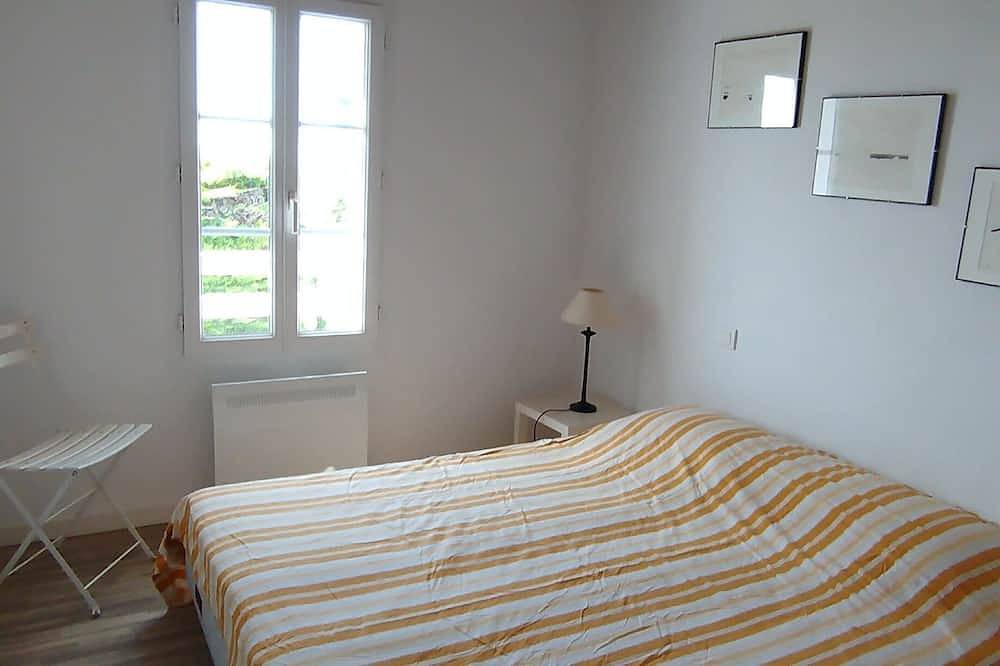 Large family home, sea view, nestled in the dune on the island of Noirmoutier. in Barbâtre, Noirmoutier