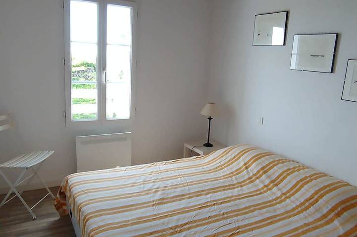 Large family home, sea view, nestled in the dune on the island of Noirmoutier. in Barbâtre, Noirmoutier
