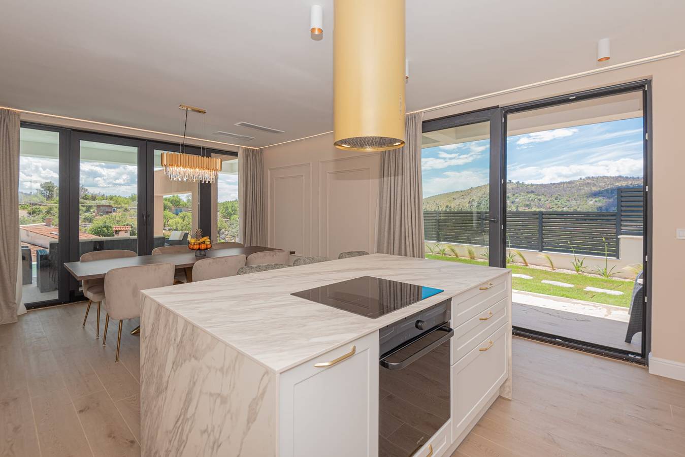 Villa Šimun in Raslina, Šibenik-Knin