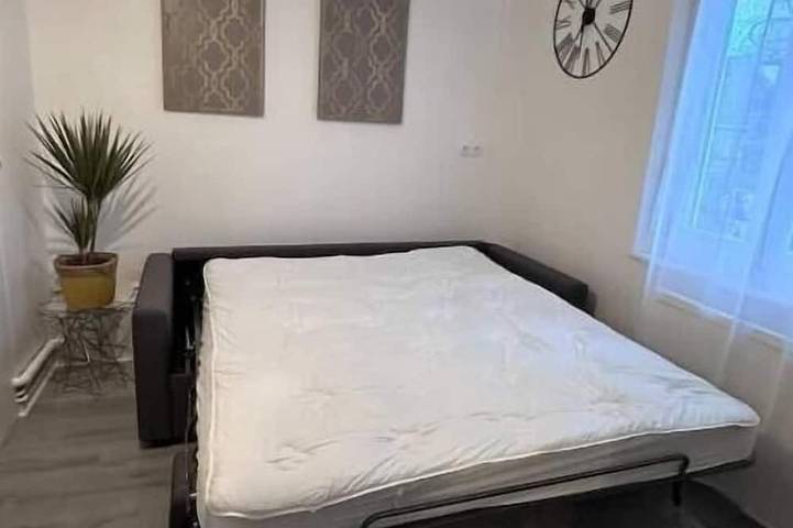 Ganze Wohnung, T2 Cosy Plein Centre 10mn à Pied de la Gare in Beauvais, Oise