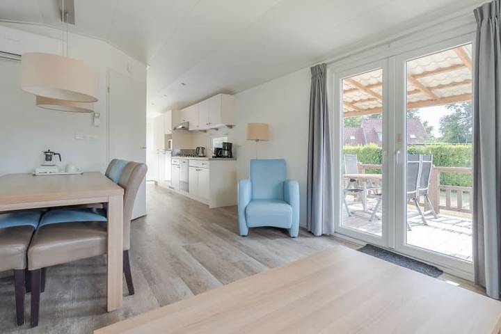 Camping für 6 Personen, mit Seeblick und Terrasse sowie Balkon/Terrasse in der Veluwe - 4