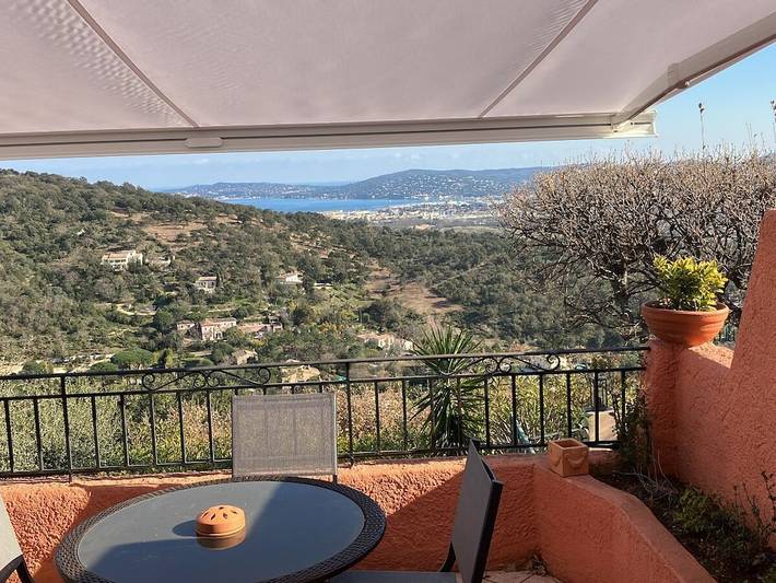 Ferienhaus für 4 Personen, mit Terrasse und Pool in Grimaud - 2