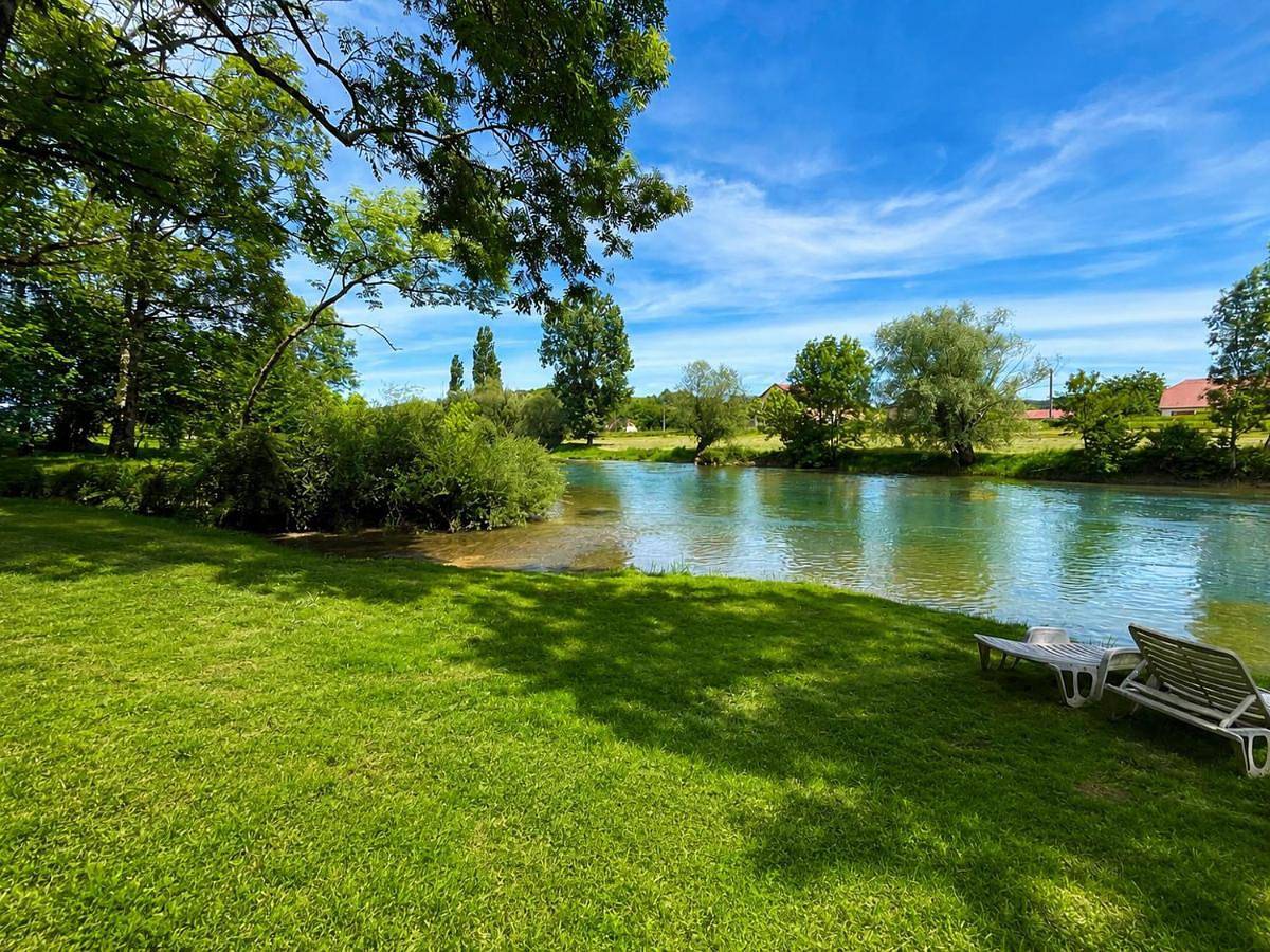 Camping La Saline d'Arc et Senans in Arc-et-Senans, Doubs