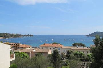 Gîte pour 4 personnes, avec piscine dans Office de Tourisme de Saint-Raphaël