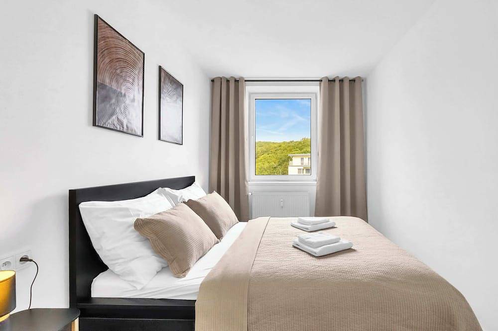 Geheel appartement, Cloud Apartment - City & Nature Escape in Bratislava, Bratislava (regio)