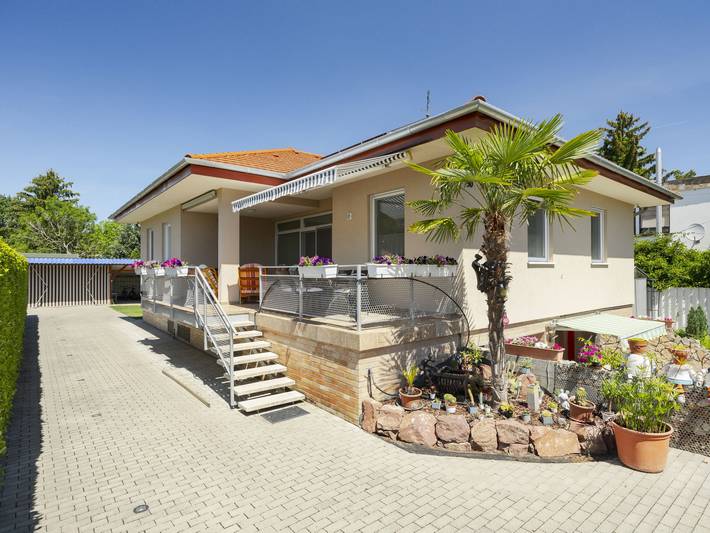 Ferienwohnung für 6 Personen, mit Terrasse und Garten - 1